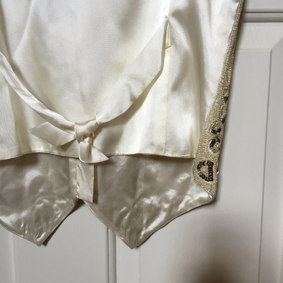 Liz Claiborne embellishments Vest size Petite - Picture 7 of 8